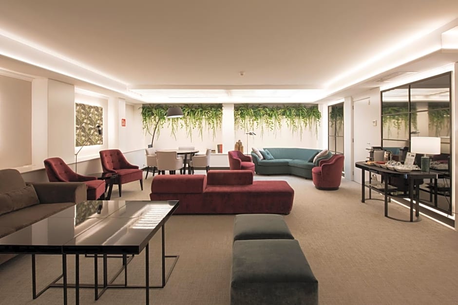 Acacia Suite