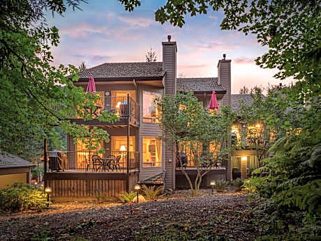 Whispering Woods Resort