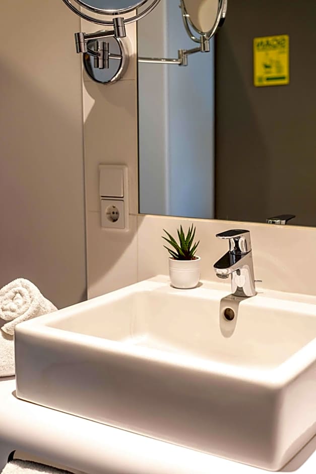 SLEEEP Hotel Wiener Neudorf