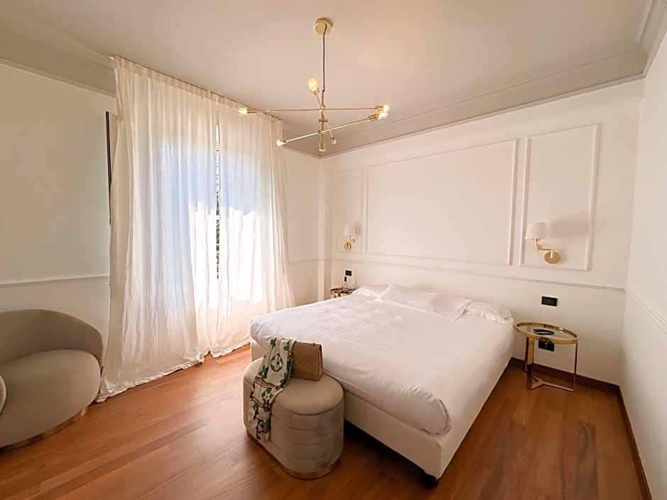 Rechigi Park Hotel