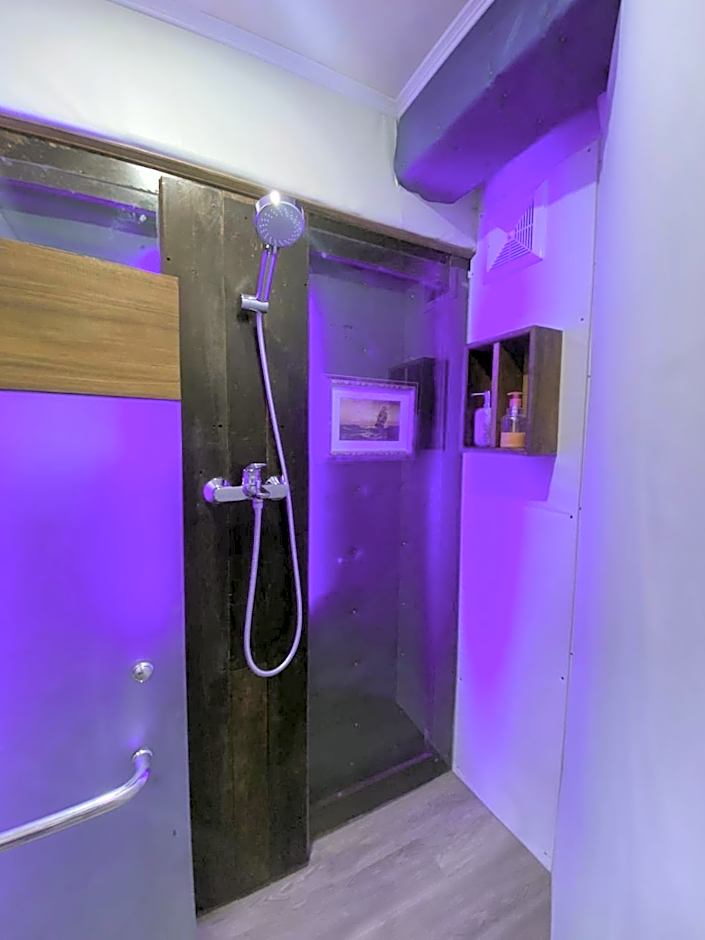 Pondanu Cabins By The Lake