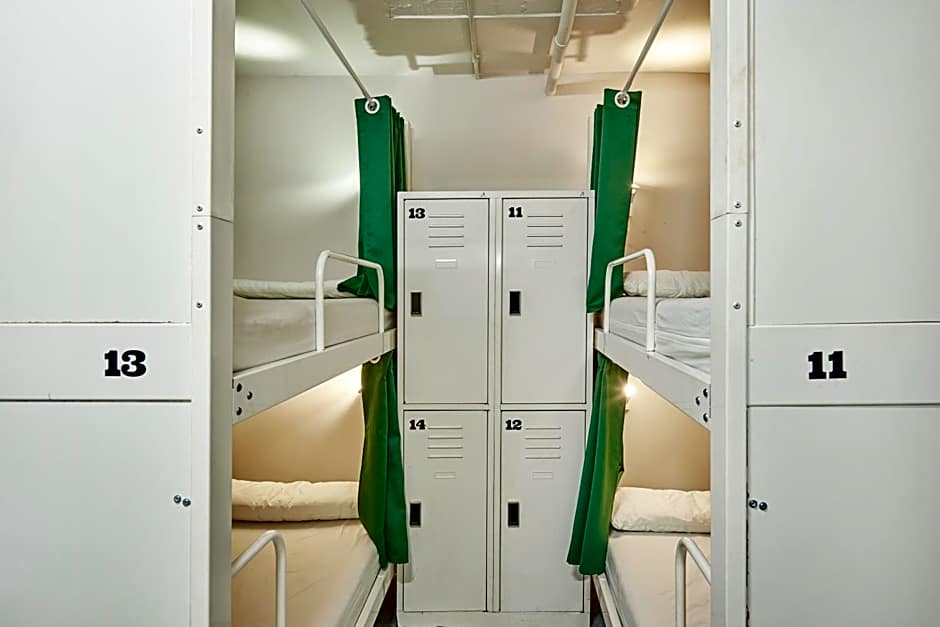 Hola Hostal Eixample