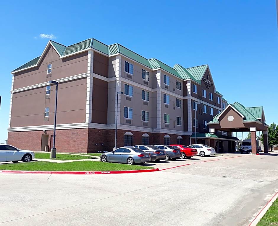 Country Inn & Suites by Radisson, DFW Airport South, TX