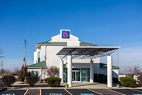 Motel 6-Dale, IN