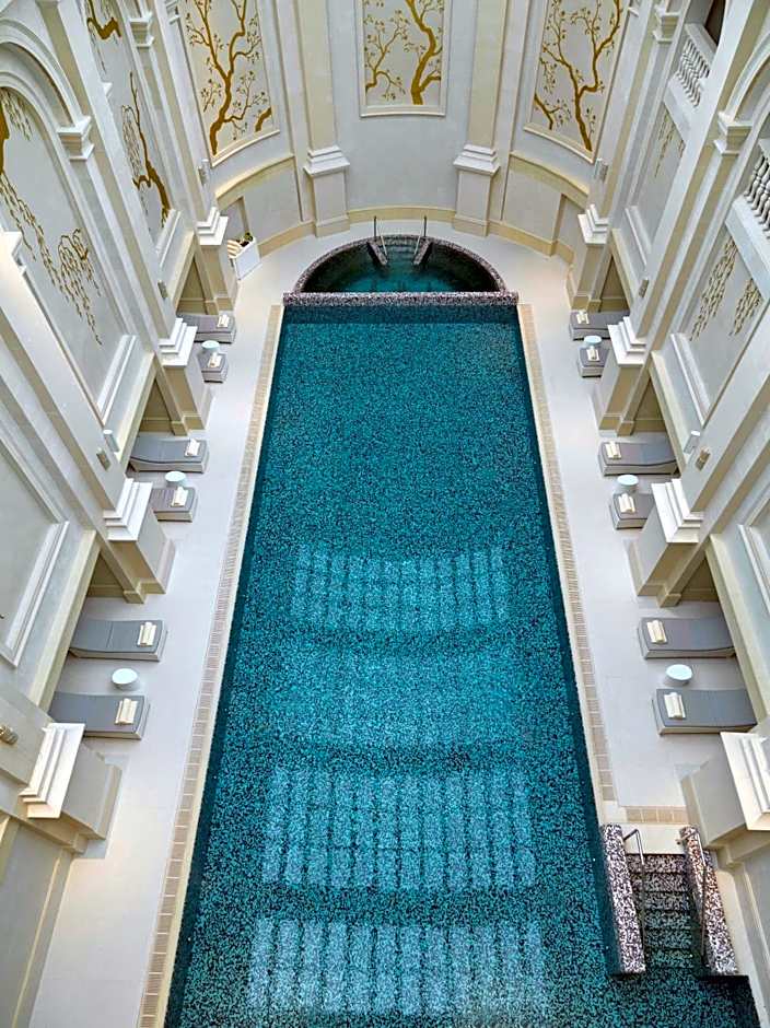 Four Seasons Hotel Baku