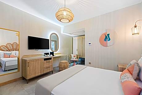 Double Room with Pool View