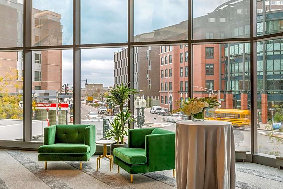 Cambria Hotel Boston Downtown-Seaport
