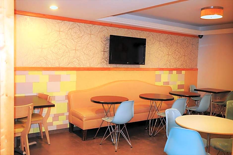 Ramada by Wyndham Staten Island