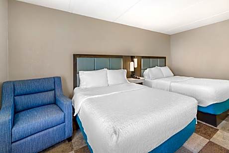 Room with Two Queen Beds - Non-Smoking