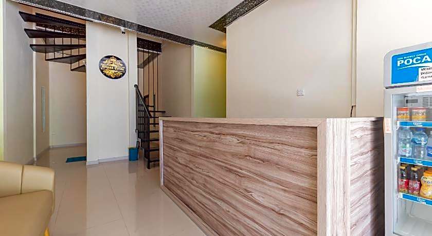 RedDoorz Plus near RSUD Gunung Jati Cirebon