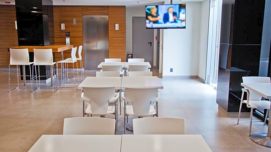 Holiday Inn Express Mexico City Satelite By IHG