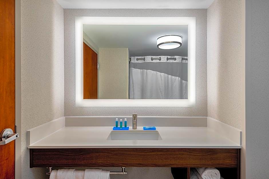 Holiday Inn Express Chapel Hill By IHG