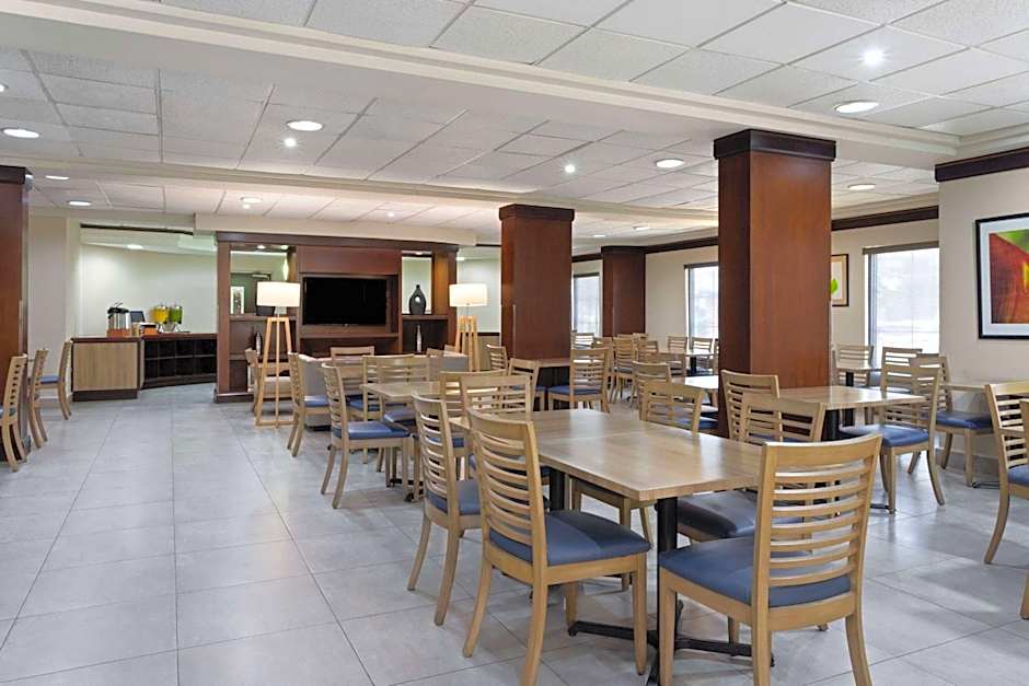 Wyndham Garden Monterrey Aeropuerto