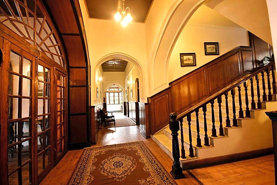 The Palace Belvedere Hotel