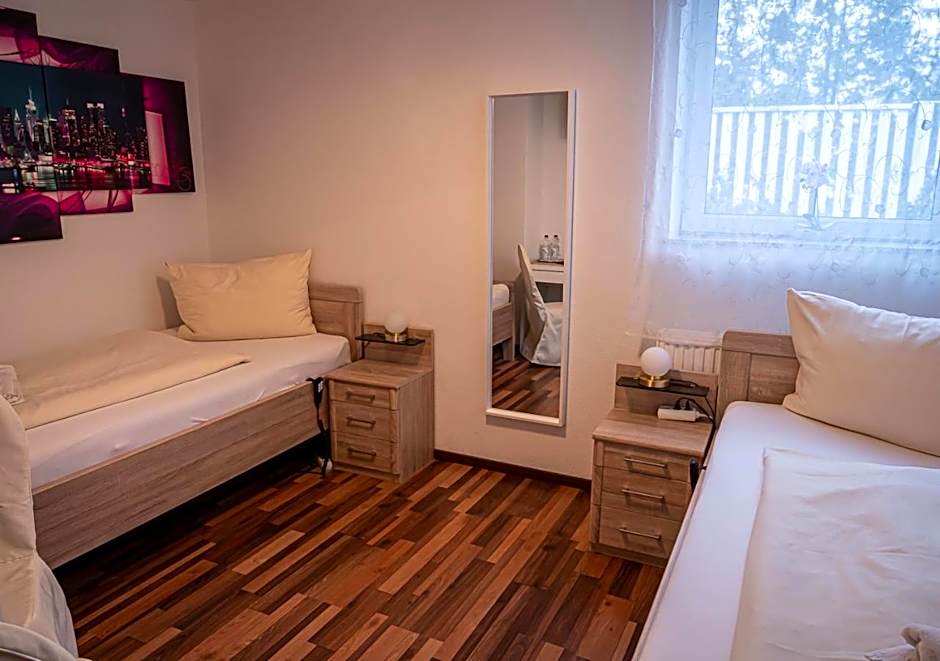 Hotel Bouzid - Laatzen