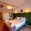 Stil Old Town Boutique Hotel