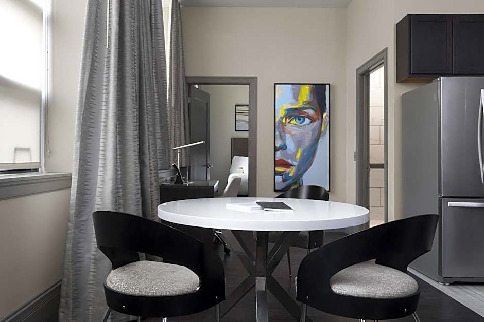 The Current Iowa, Autograph Collection by Marriott