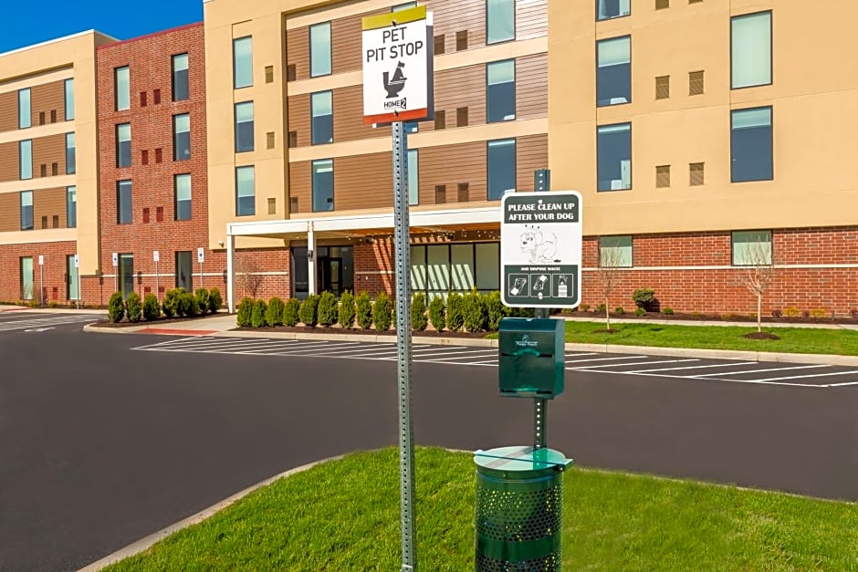 Home2 Suites by Hilton Buffalo Airport/ Galleria Mall