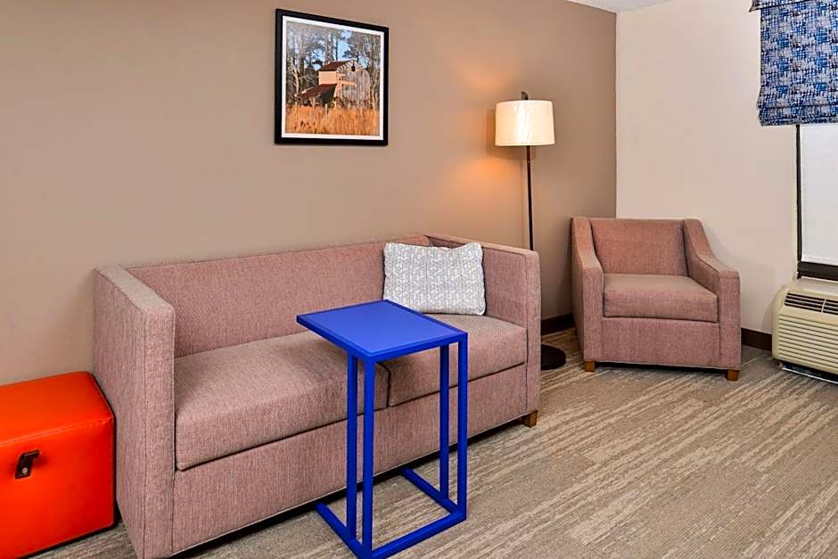 Hampton Inn By Hilton Emporia