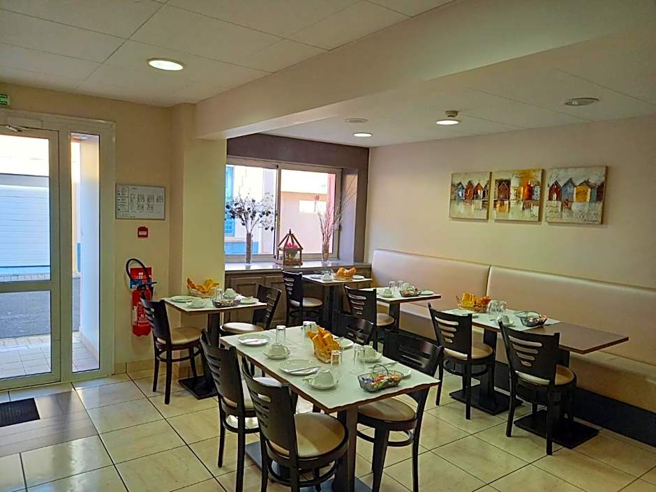 Hôtel SABLES D'O et son restaurant LE 16 BIS