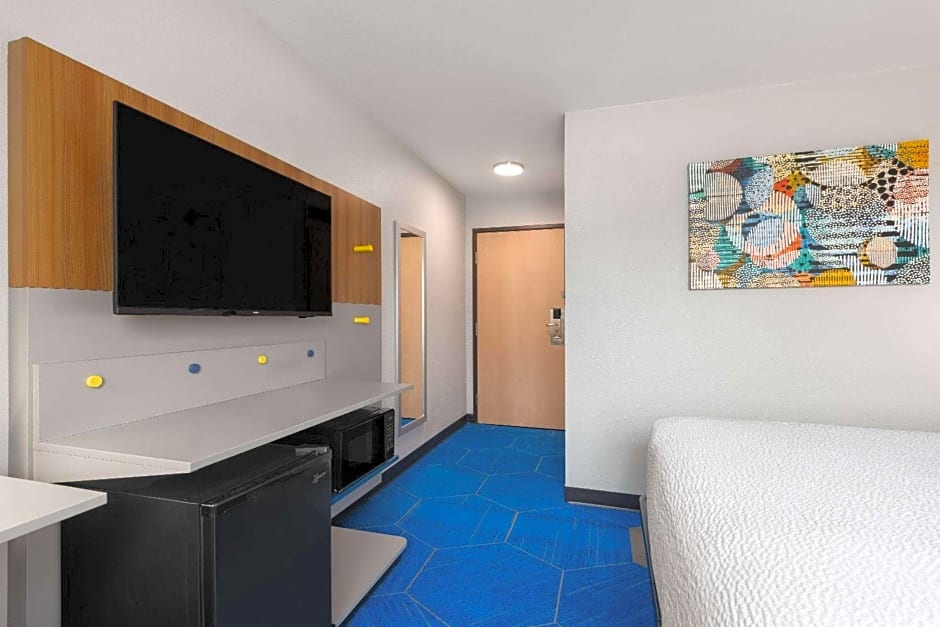 Microtel Inn & Suites By Wyndham Independence