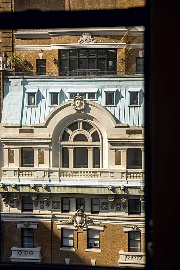 CLUB QUARTERS HOTEL TIMES SQUARE - MIDTOWN