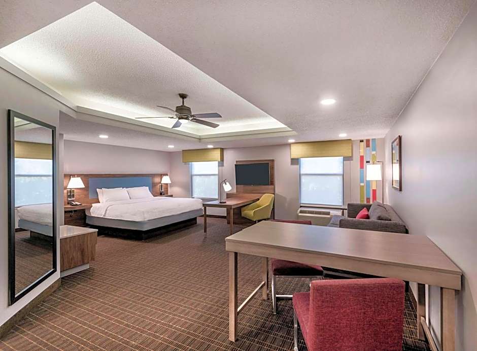 Hampton Inn By Hilton & Suites Burlington