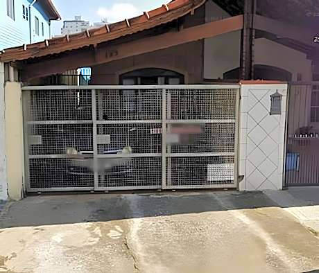 Refúgio Tranquilo no Maracanã com Churrasqueira e Conforto - ED01I