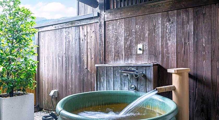 Gero Onsen Sasara