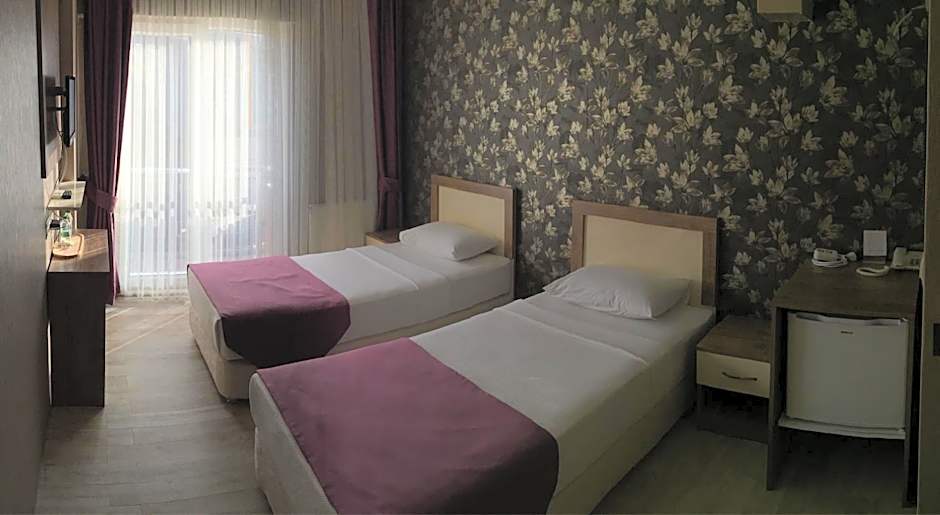 Udi Hotel