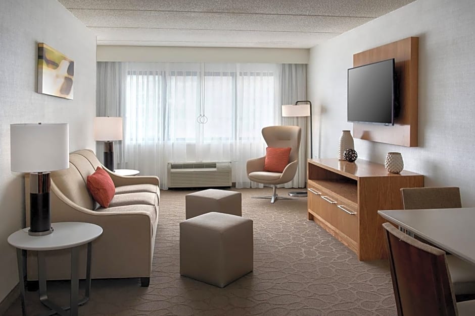 Delta Hotels by Marriott Utica