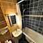 Hôtel Bosquet Pau Centre - Self Check In Budget Hotel
