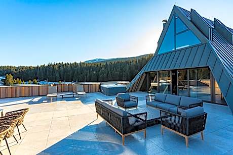 Presidential Suite with Terrace