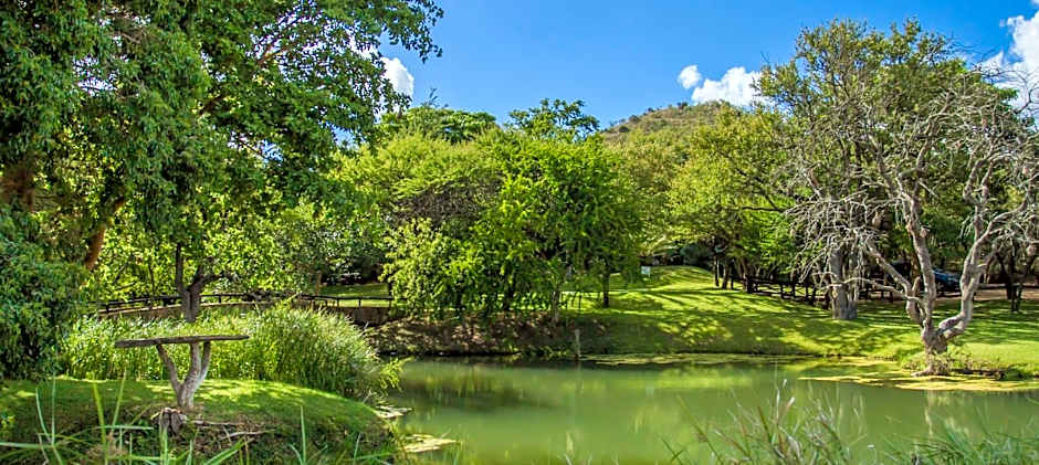 LittleBush Private Lodge
