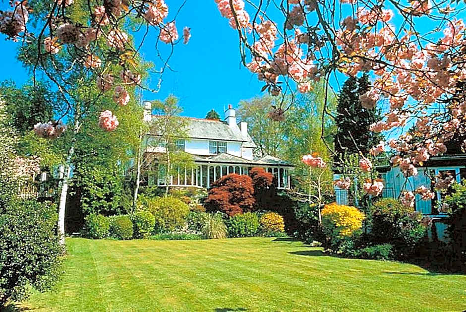 Burn How Garden Hotel - Bowness on Windermere