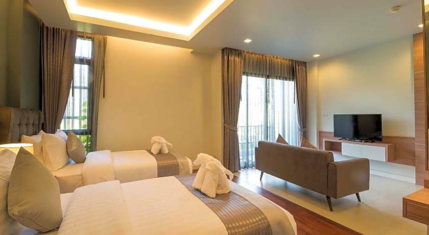 GreenVille Laguna Hotel