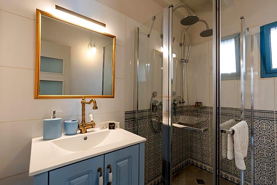 Arabesque Arts & Residency