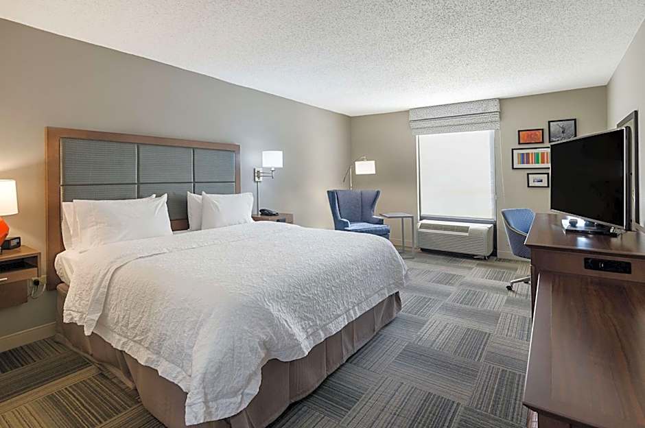 Hampton Inn By Hilton Covington VA