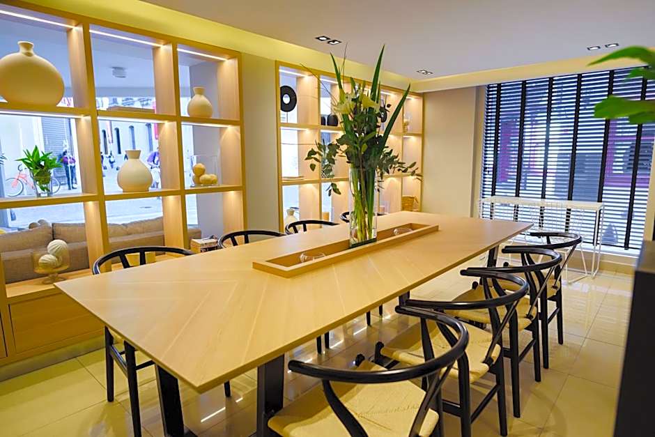 Unique Palacio San Telmo