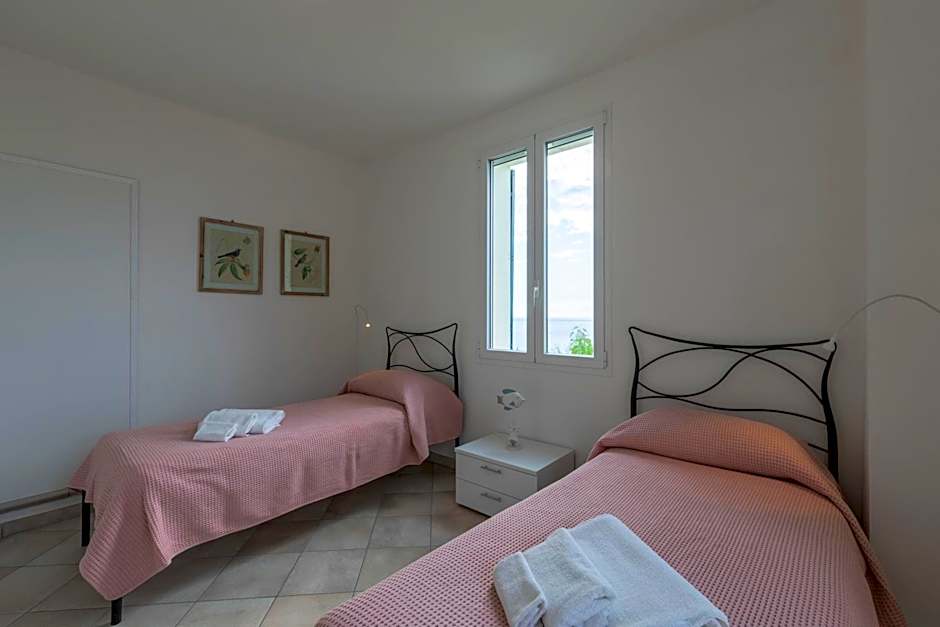 Photo 1 of 29 of Apartment, Sea View