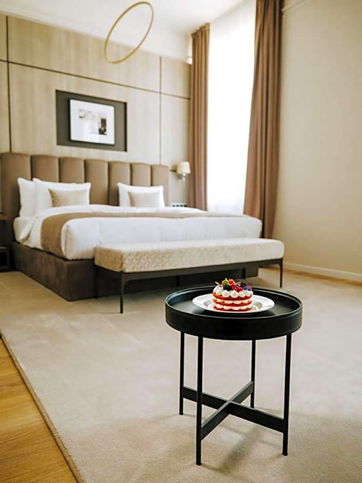 Anna Grand Hotel