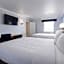 Destin Inn & Suites