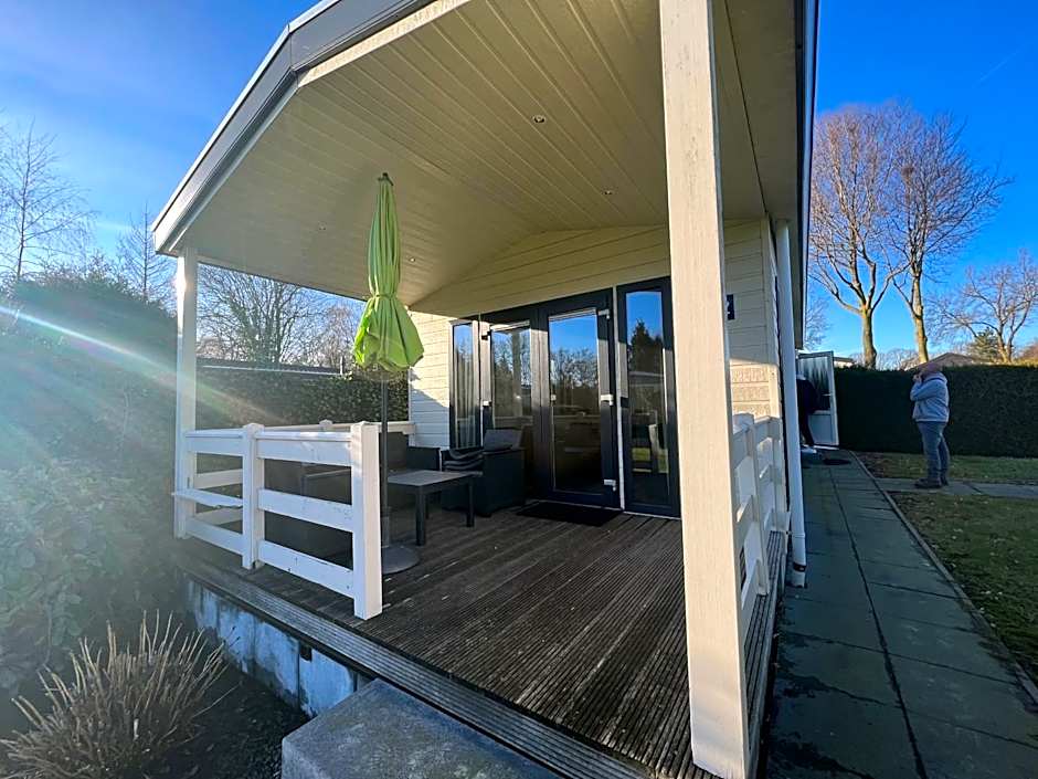 Vakantiepark De IJsvogel - Chalet 102