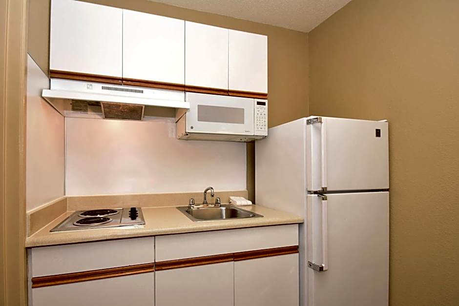 Extended Stay America Select Suites - Jacksonville - Southside - St. Johns Towne Ctr.