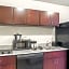 Cobblestone Hotel & Suites - Torrington