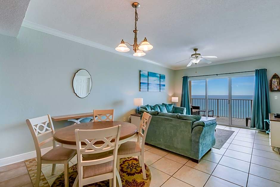 Crystal Shores West 202