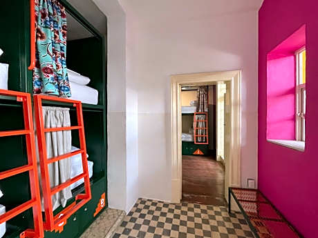 Bed in 10-Bed Mixed Dormitory Room