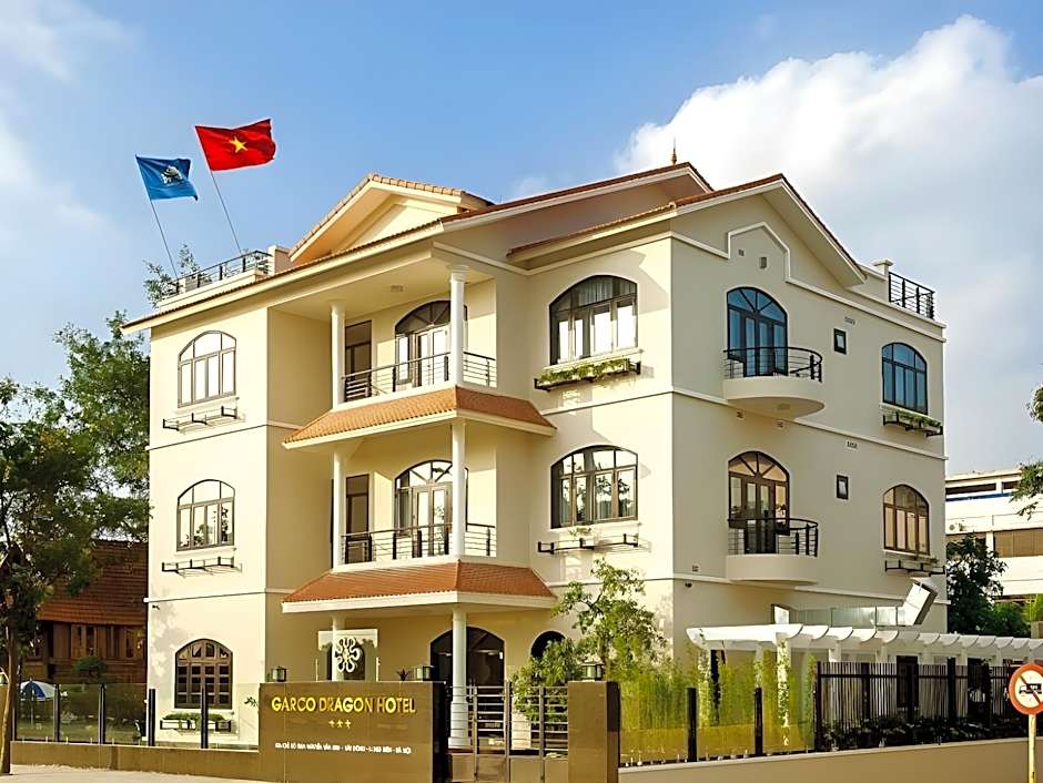 Garco Dragon Hotel