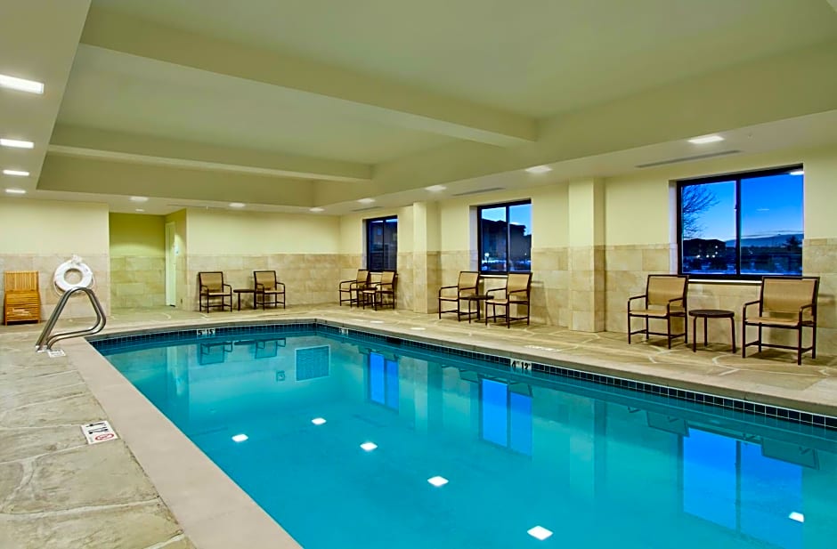 Holiday Inn Express - Colorado Springs - First & Main, an IHG Hotel
