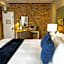 The Globe, Warwick, Warwickshire - Brunning & Price